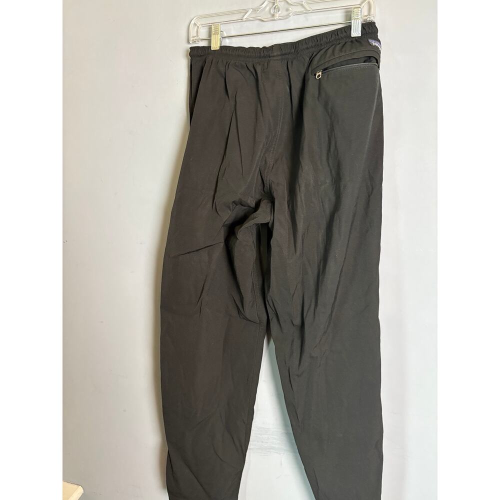 Men’s Patagonia Nylon Pants — Size M